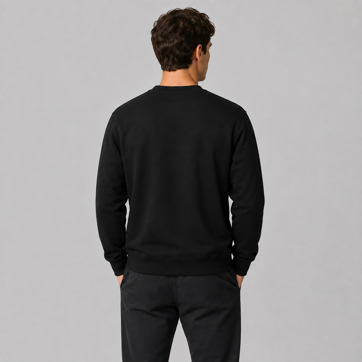 Westenbury Men’s Crew Neck Pullover Sweatshirt