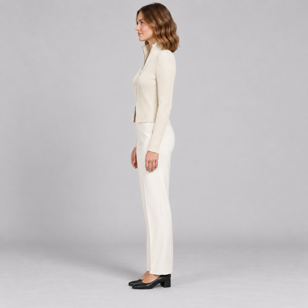 Westenbury Women’s Cropped Ribbed Knit Cardigan