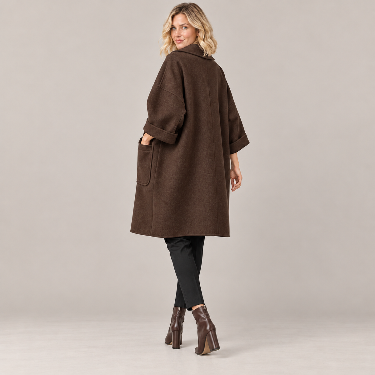 Westenbury  Women’s Mid-Long Lapel Overcoat