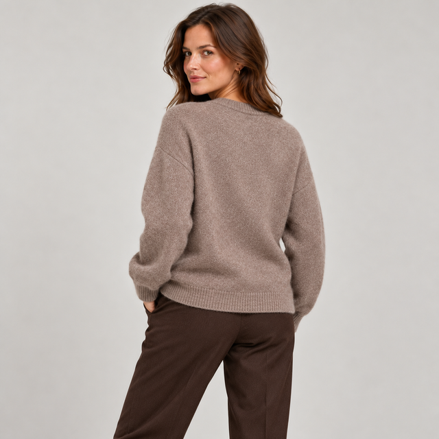 Westenbury Women’s Relaxed Knit Jumper
