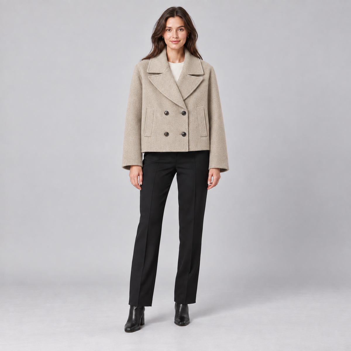 Westenbury  Women’s Cropped Double-Breasted Coat