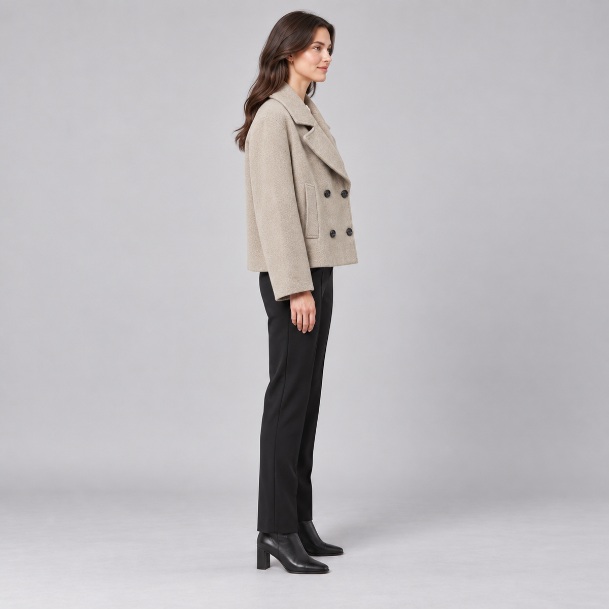 Westenbury  Women’s Cropped Double-Breasted Coat