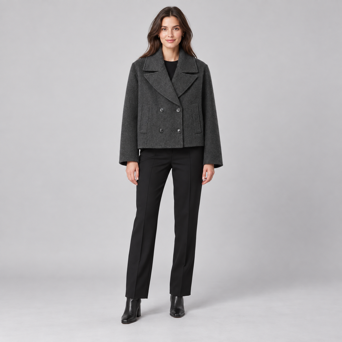 Westenbury  Women’s Cropped Double-Breasted Coat