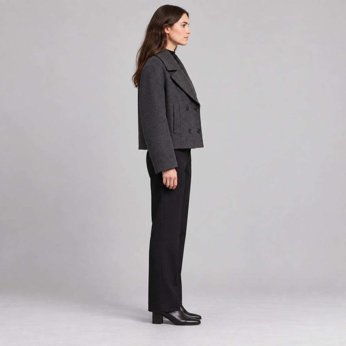 Westenbury  Women’s Cropped Double-Breasted Coat