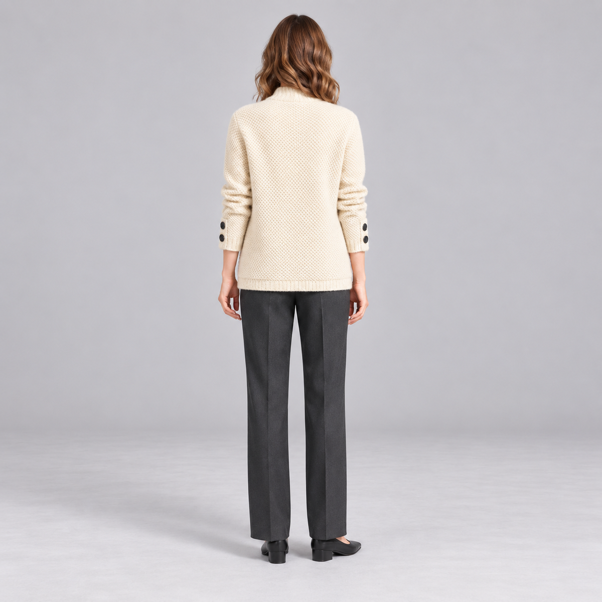 Westenbury Women’s Textured Button Front Cardigan
