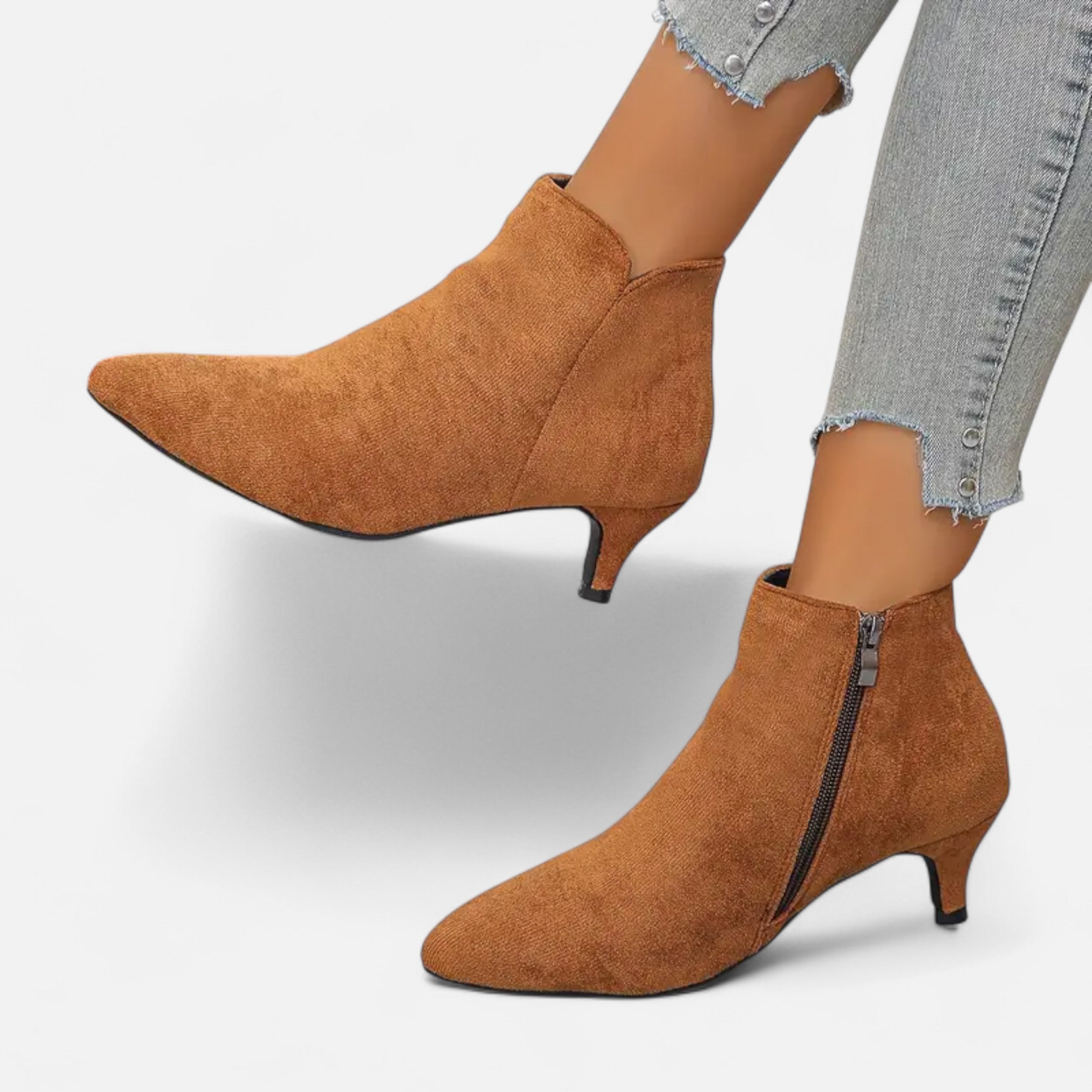 Women’s Kitten Heel Pointed Ankle Boots